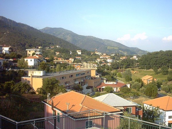 appartamento in vendita a Cogoleto in zona Sciarborasca