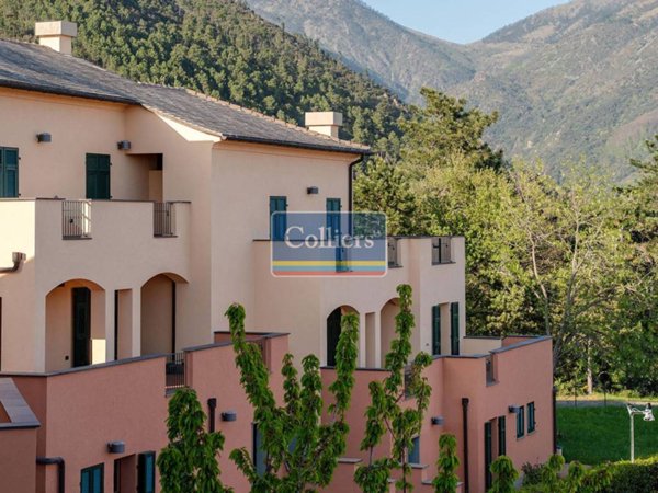 appartamento in vendita a Cogoleto in zona Lerca
