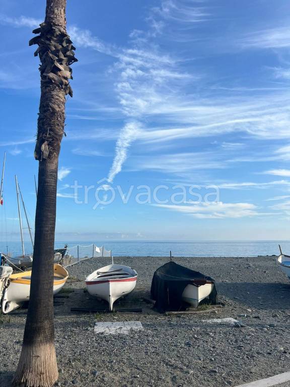 appartamento in vendita a Cogoleto