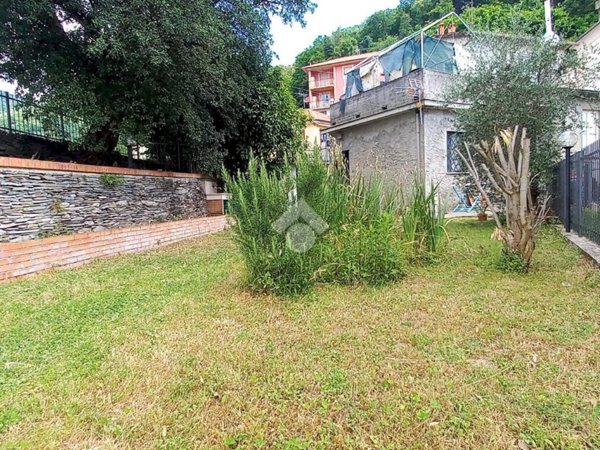 casa semindipendente in vendita a Cogorno in zona San Salvatore