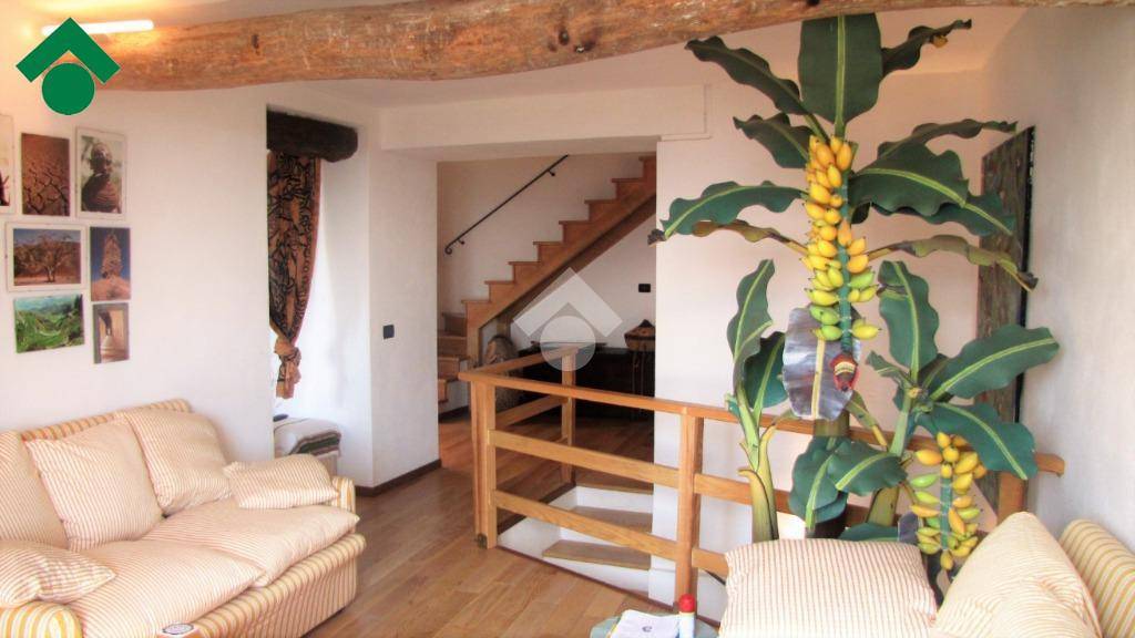 casa indipendente in vendita a Cogorno