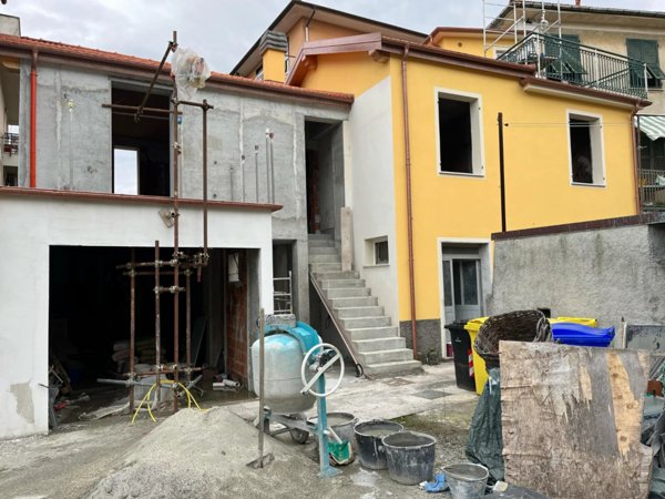 appartamento in vendita a Cogorno