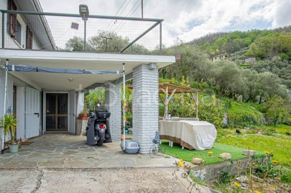 casa indipendente in vendita a Cogorno