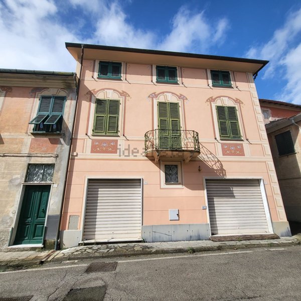 appartamento in vendita a Cogorno