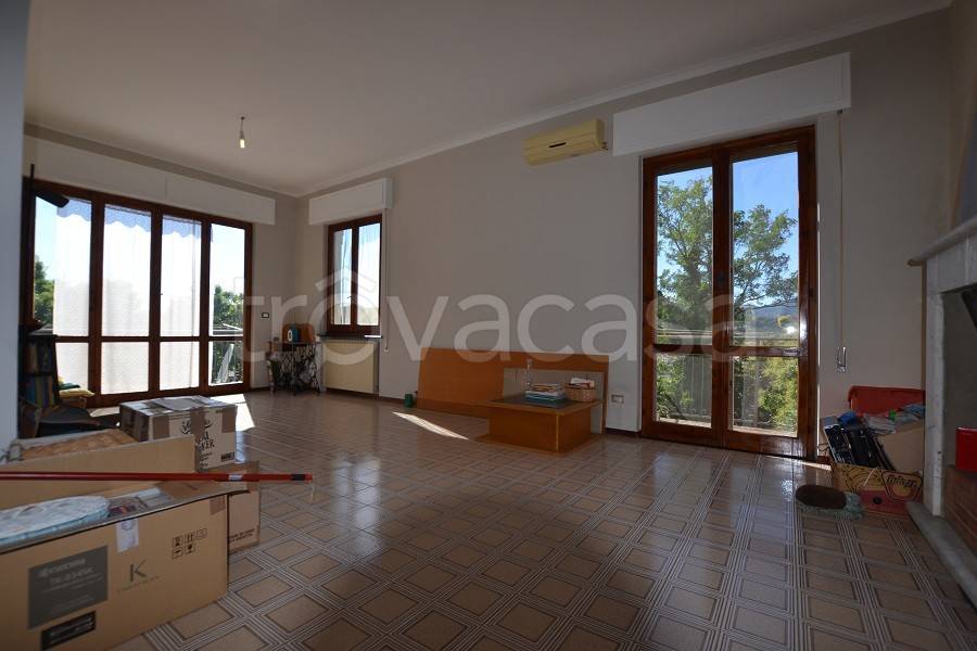 casa indipendente in vendita a Cogorno in zona San Salvatore