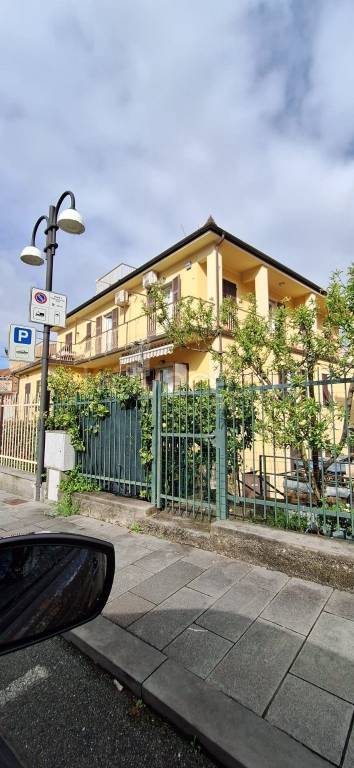 appartamento in vendita a Cogorno in zona San Salvatore