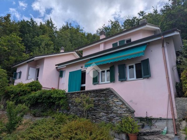 casa indipendente in vendita a Cogorno