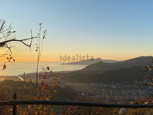 casa indipendente in vendita a Cogorno