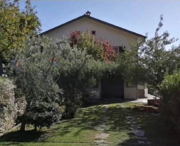casa indipendente in vendita a Cogorno