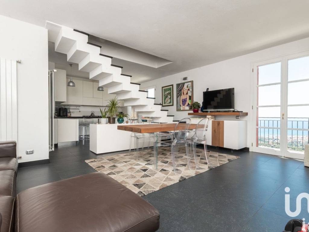 casa indipendente in vendita a Cogorno