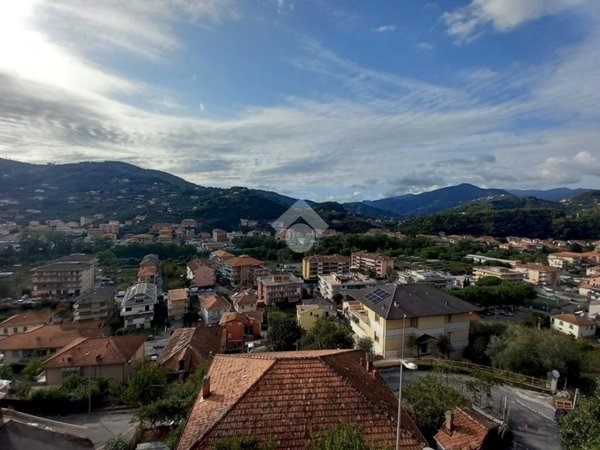 appartamento in vendita a Cogorno in zona San Salvatore