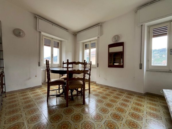 appartamento in vendita a Cogorno in zona San Salvatore
