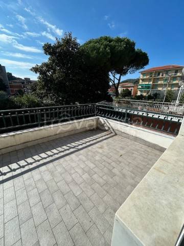 appartamento in vendita a Cogorno in zona San Salvatore