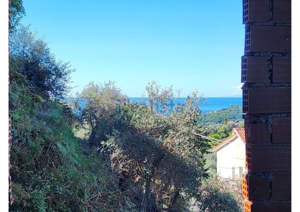 casa indipendente in vendita a Cogorno