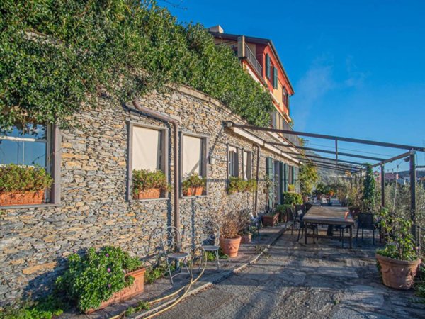 casa indipendente in vendita a Cogorno