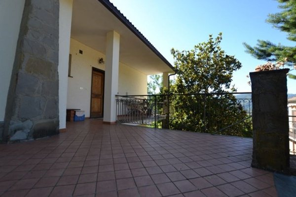 casa indipendente in vendita a Cogorno in zona San Salvatore