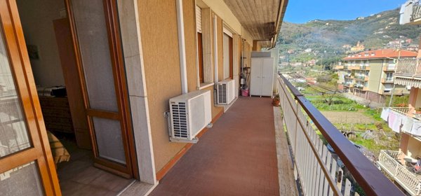 appartamento in vendita a Cogorno