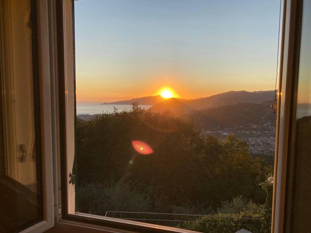 casa indipendente in vendita a Cogorno