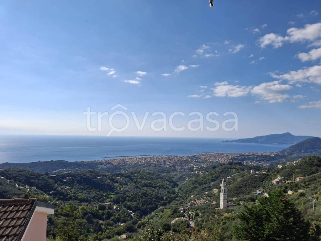 casa indipendente in vendita a Cogorno
