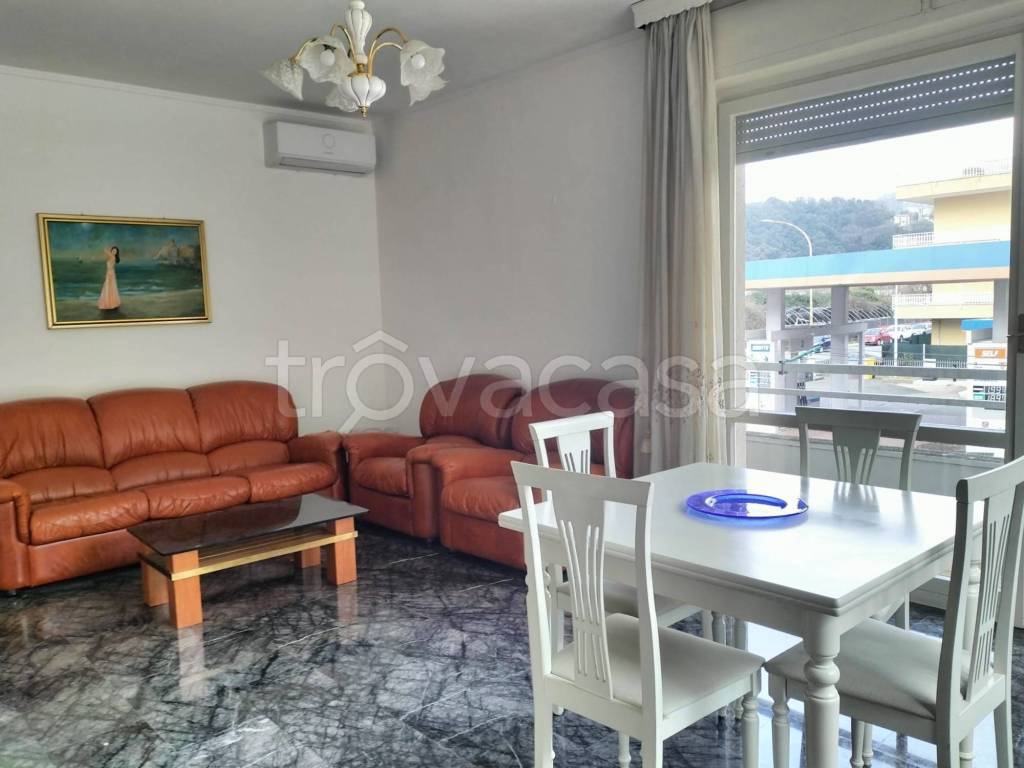 appartamento in vendita a Cogorno in zona San Salvatore