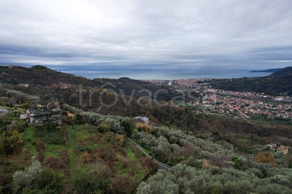 appartamento in vendita a Cogorno