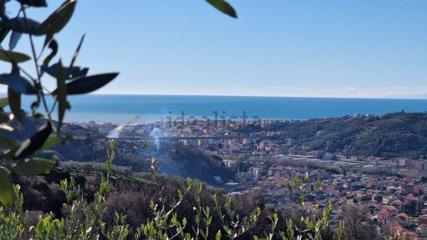 casa indipendente in vendita a Cogorno in zona San Salvatore