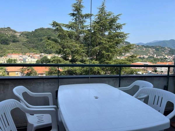 appartamento in vendita a Cogorno in zona San Salvatore