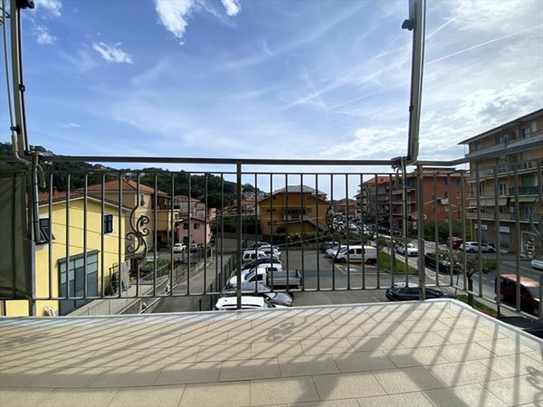 appartamento in vendita a Cogorno in zona San Salvatore