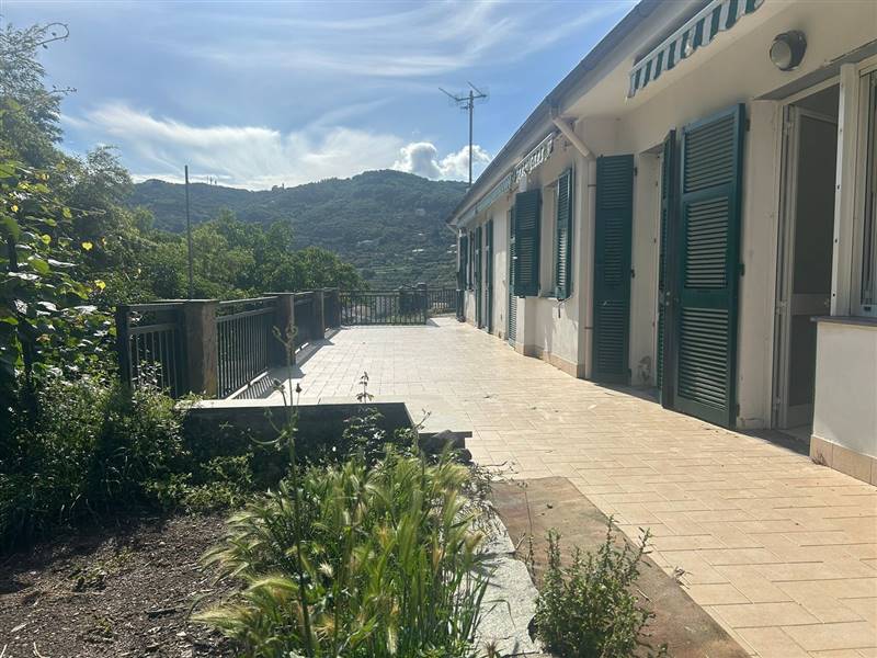 appartamento in vendita a Cogorno in zona San Salvatore