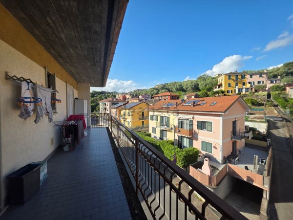appartamento in vendita a Cogorno in zona San Salvatore