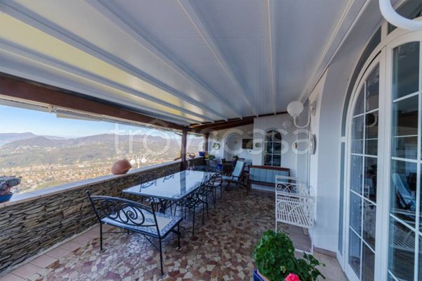 casa indipendente in vendita a Cogorno