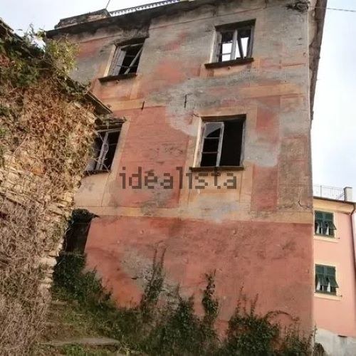 appartamento in vendita a Cogorno in zona Chiappe