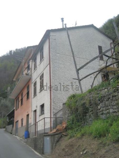 casa indipendente in vendita a Coreglia Ligure in zona Canevale