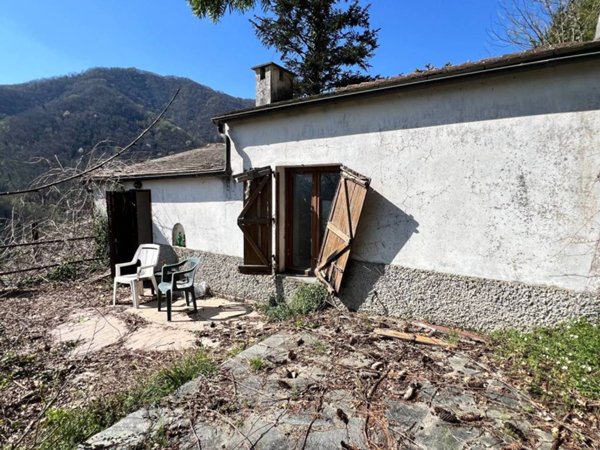 casa indipendente in vendita a Coreglia Ligure