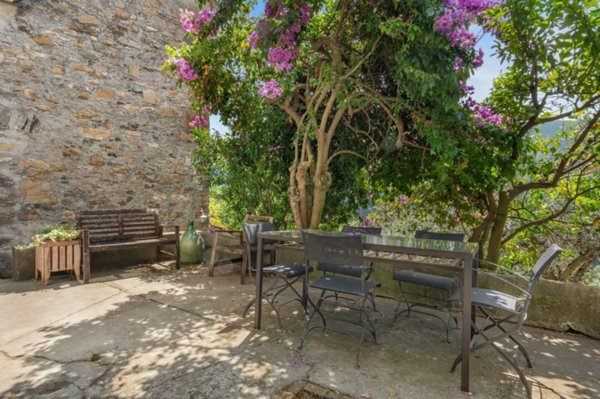 casa indipendente in vendita a Coreglia Ligure