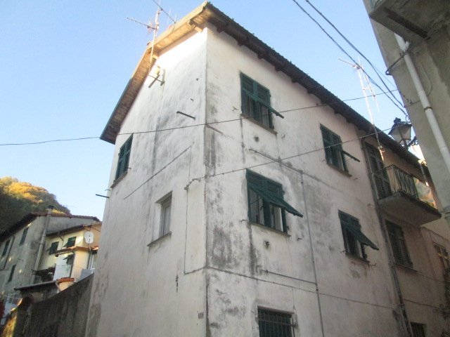 casa indipendente in vendita a Crocefieschi