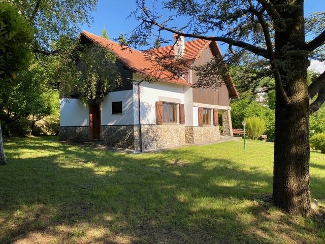 casa indipendente in vendita a Crocefieschi