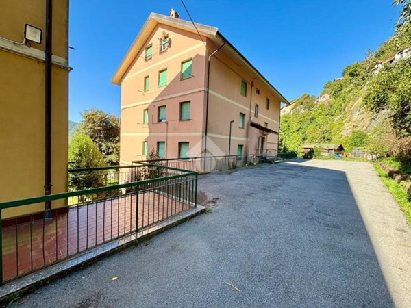 appartamento in vendita a Crocefieschi