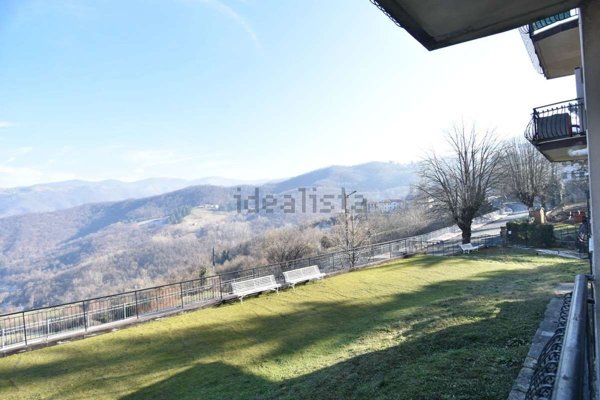 appartamento in vendita a Crocefieschi