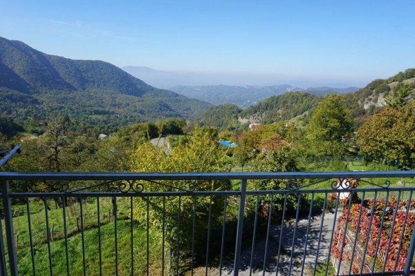 appartamento in vendita a Crocefieschi