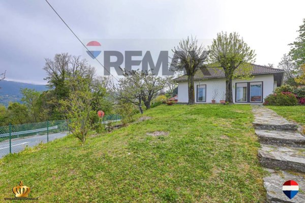 casa indipendente in vendita a Crocefieschi
