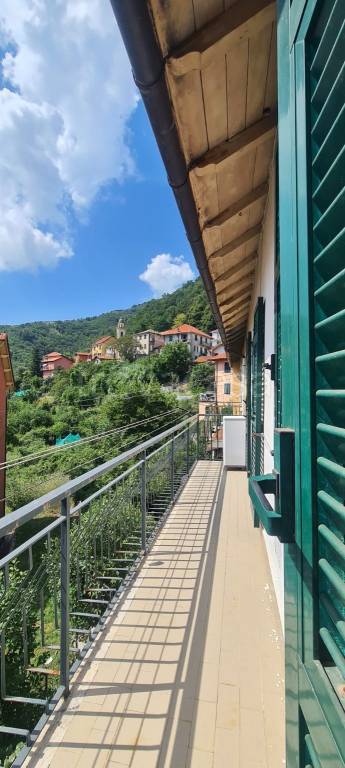 appartamento in vendita a Davagna