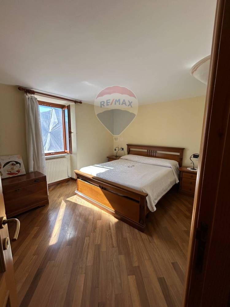 casa indipendente in vendita a Davagna