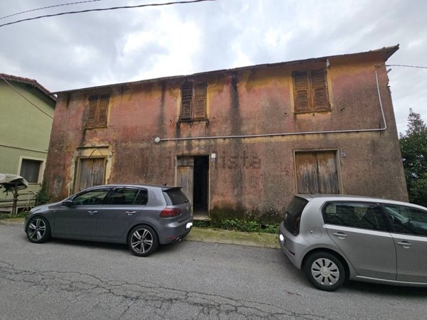 casa indipendente in vendita a Davagna in zona Rosso