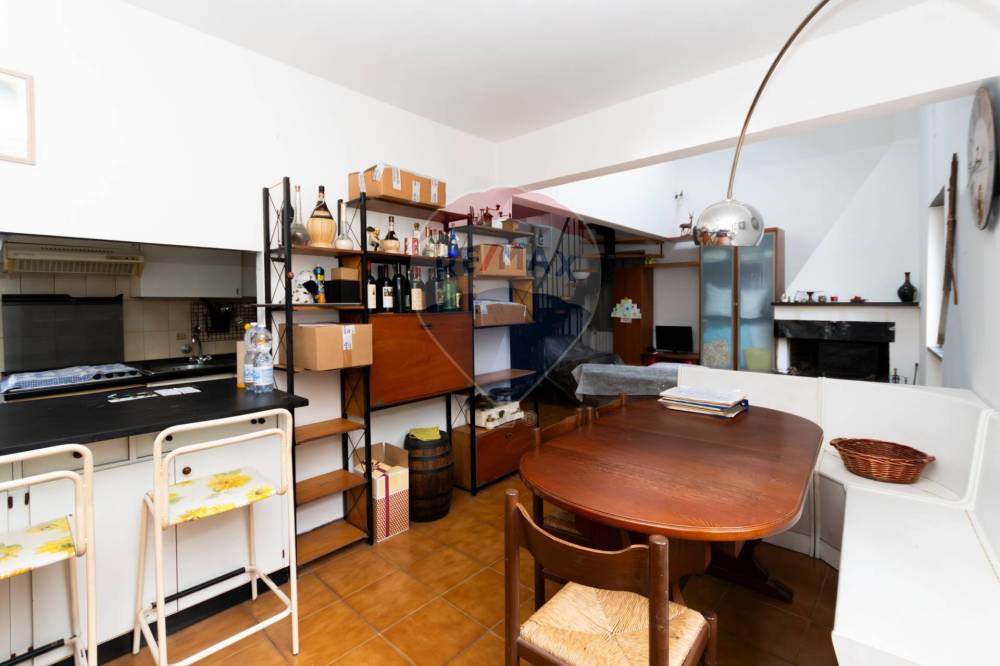 casa indipendente in vendita a Davagna