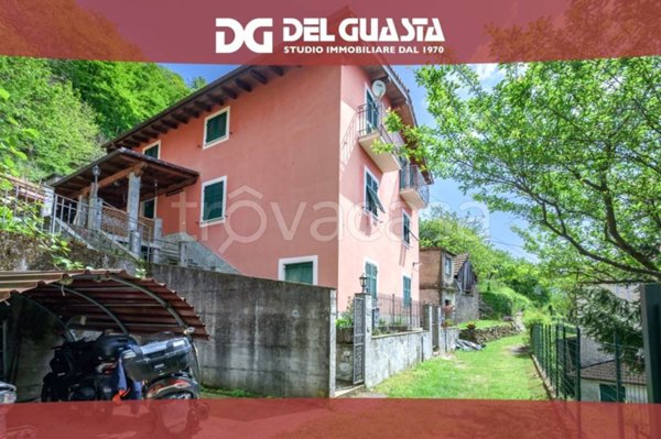 casa indipendente in vendita a Davagna