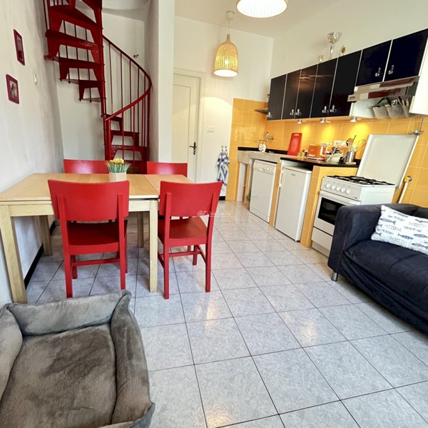 casa indipendente in vendita a Davagna
