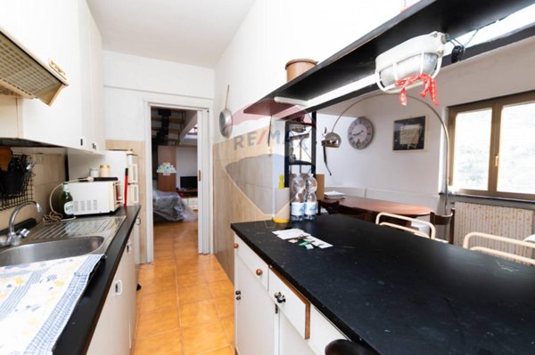 casa indipendente in vendita a Davagna