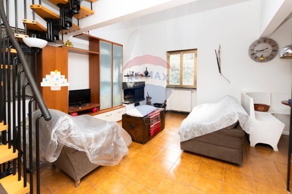 casa indipendente in vendita a Davagna