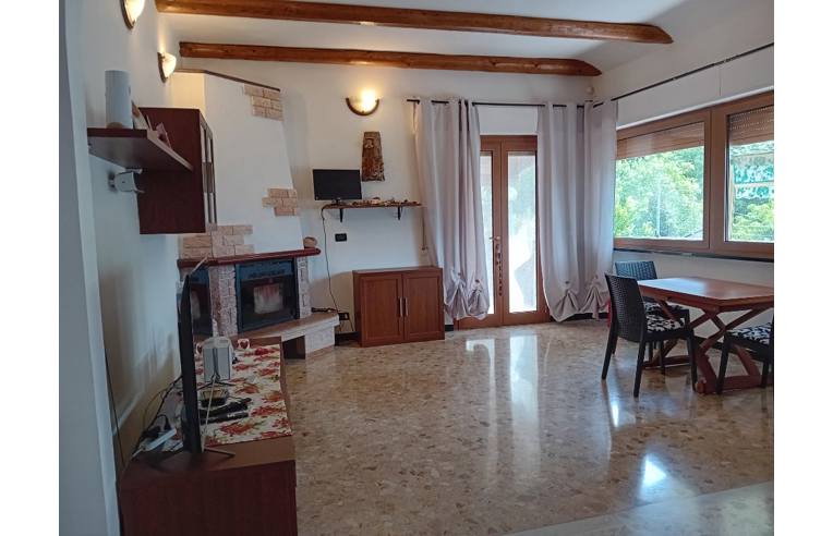 casa indipendente in vendita a Davagna